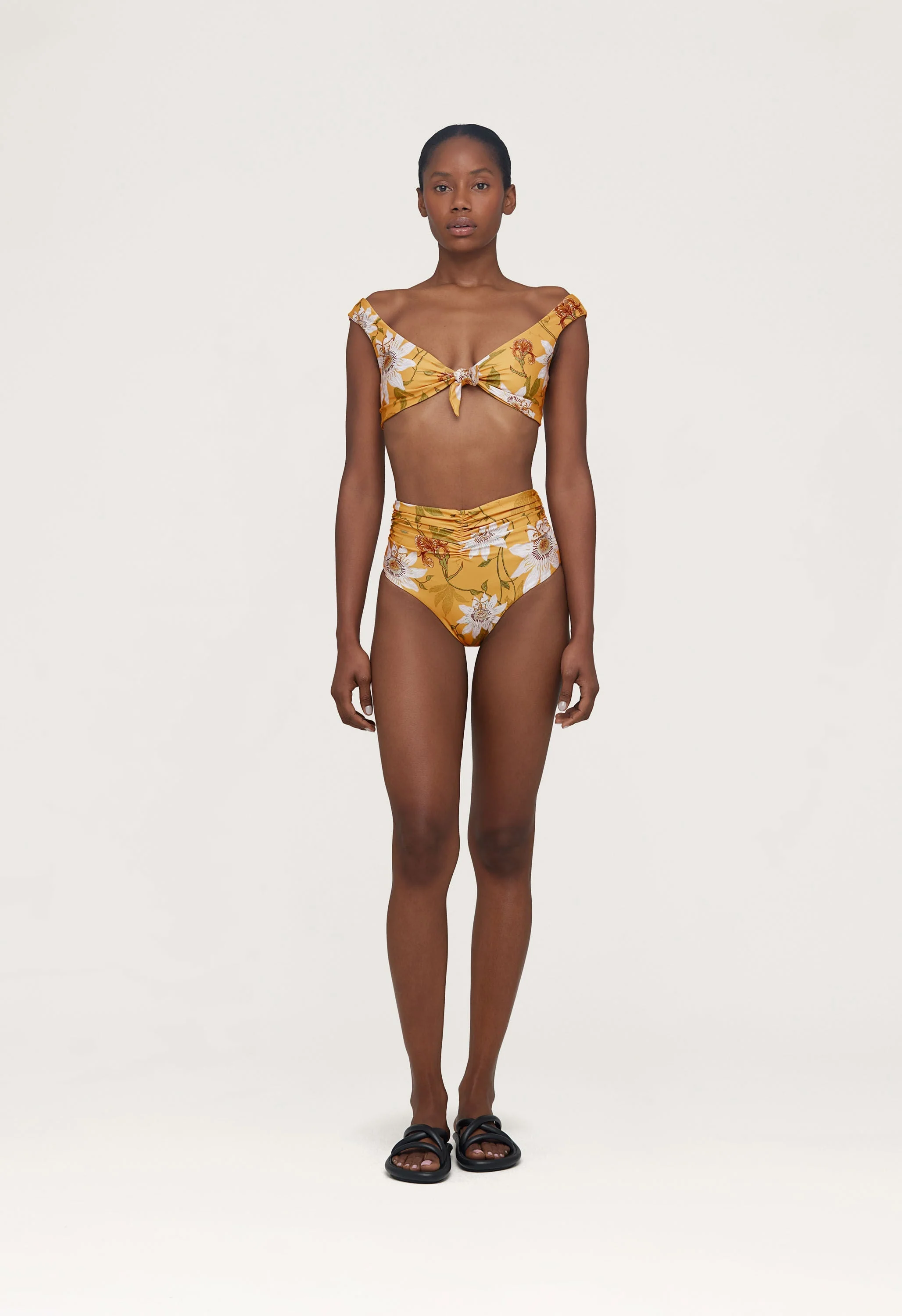 Claude Pasiflora Bikini Top - Image 2