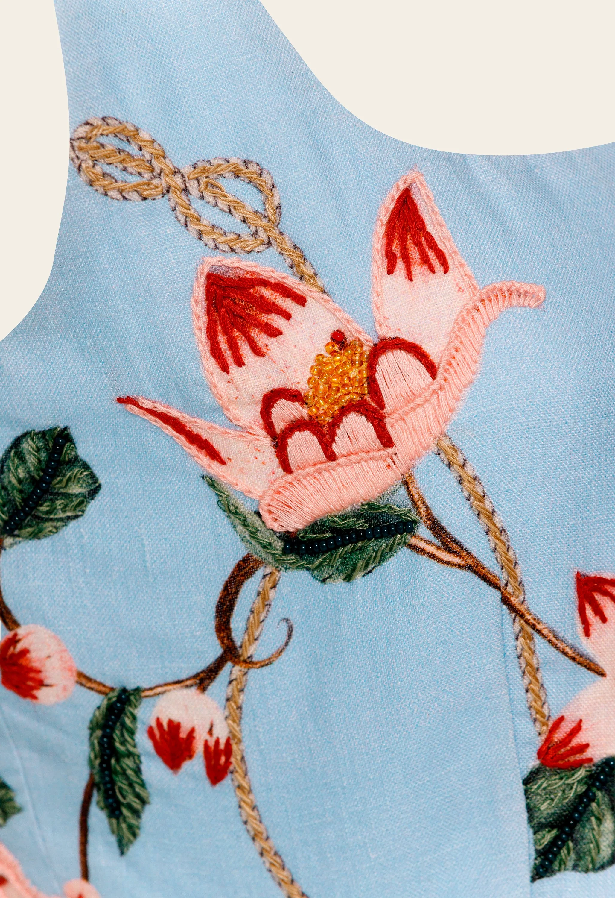 Eslabon Navegante Cropped Top - Image 3