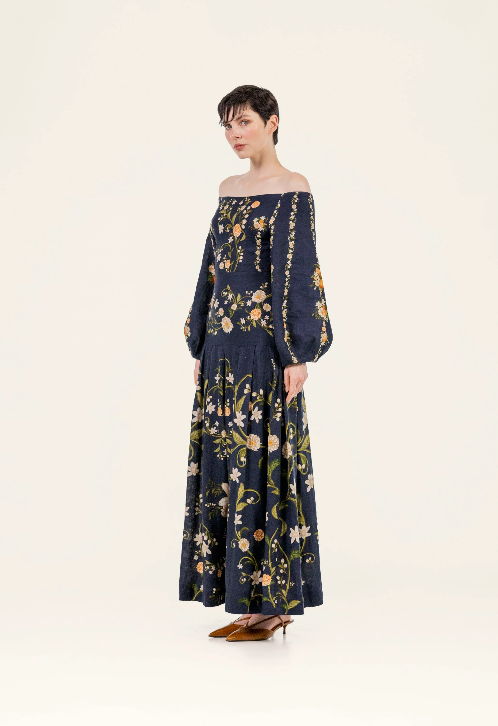 Senlis Valle Maxi Dress - Image 2