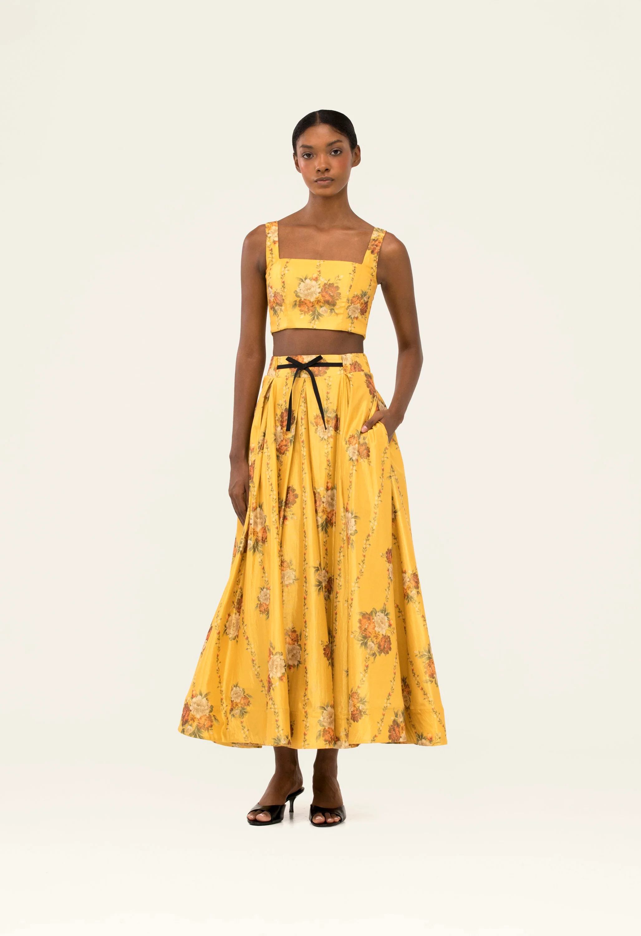 Amanda Paramo Cropped top